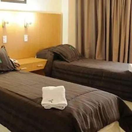 Hotel Osam-2